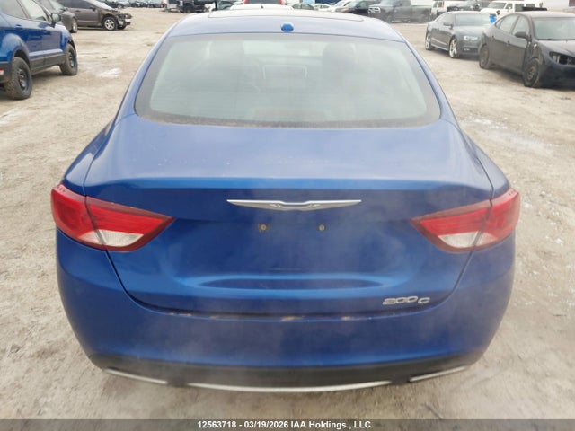 1C3CCCCG8FN713646 Chrysler 200 C
