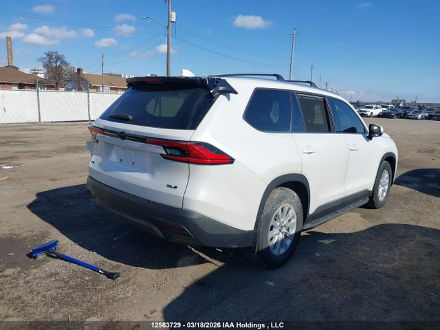 12563729 :رقم المزاد ، 5TDAAAB57RS023334 vin ، 2024 Toyota Grand Highlander Xle مزاد بيع