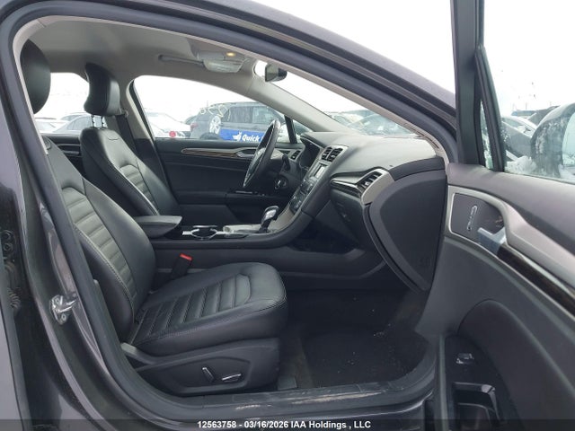12563758 :رقم المزاد ، 3FA6P0HD8FR254888 vin ، 2015 Ford Fusion Se مزاد بيع