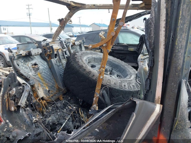 12563765 :رقم المزاد ، 1C4HJXEG3KW554597 vin ، 2019 Jeep Wrangler Unlimited Sahara مزاد بيع