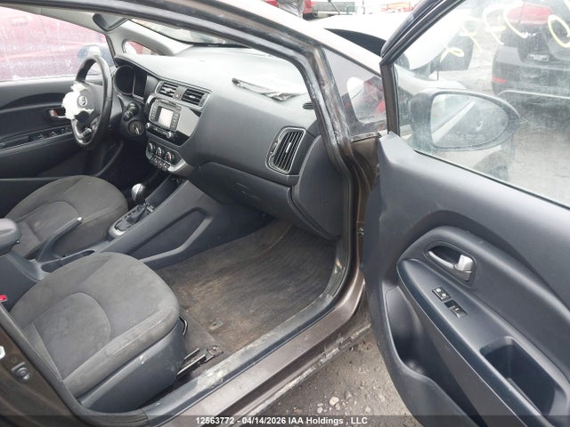 12563772 :رقم المزاد ، KNADN4A3XG6622595 vin ، 2016 Kia Rio مزاد بيع