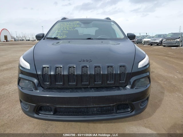 1C4PJMAB1JD520785 Jeep Cherokee Sport