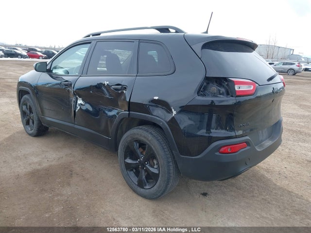 1C4PJMAB1JD520785 Jeep Cherokee Sport