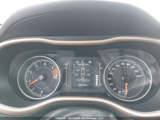 1C4PJMAB1JD520785 Jeep Cherokee Sport