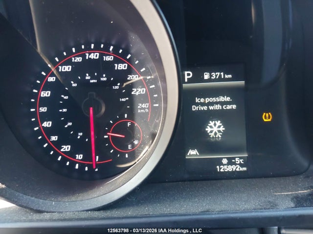 KMHLM4AG3NU328111 Hyundai Elantra Preferred Ivt