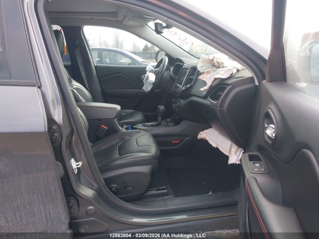 1C4PJMBXXKD447492 Jeep Cherokee Trailhawk