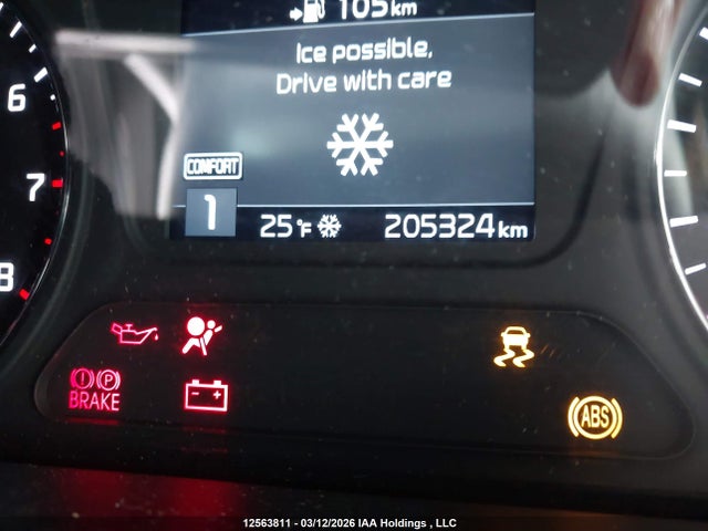 5XYPHDA31KG530479 KIA Sorento 2.4l Ex