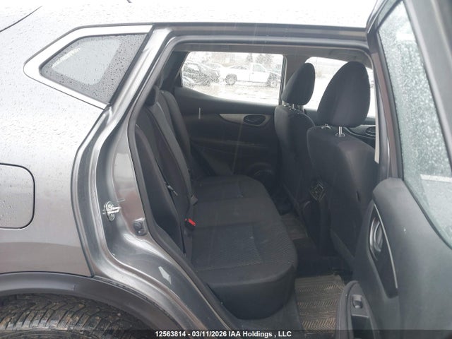 JN1BJ1CP2JW192866 Nissan Qashqai S 4dr2wd