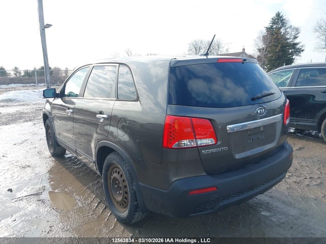 12563834 :رقم المزاد ، 5XYKT3A11CG305109 vin ، 2012 Kia Sorento مزاد بيع