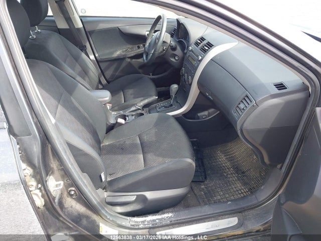 2010 Toyota Corolla S მანქანა იყიდება აუქციონზე, vin: 2T1BU4EE4AC284782, აუქციონის ნომერი: 12563838
