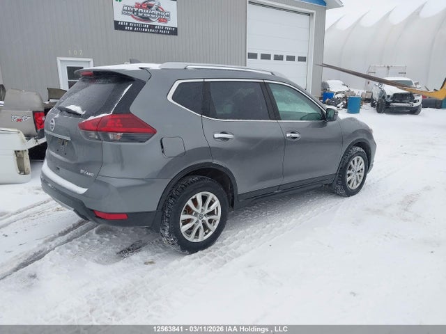 5N1AT2MV5JC703537 Nissan ROGUE SV
