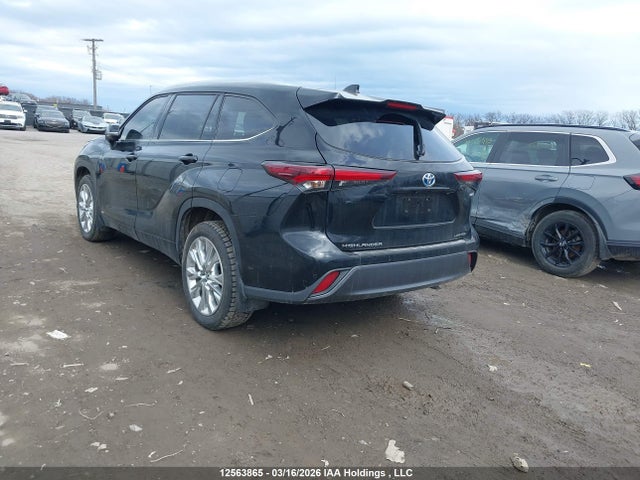 Продажа на аукционе авто 2024 Toyota Highlander Hybrid Limited, vin: 5TDXBRCH2RS627100, номер лота: 12563865