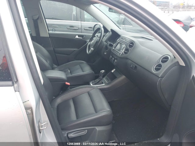 12563869 :رقم المزاد ، WVGBV7AX1CW514080 vin ، 2012 Volkswagen Tiguan 2.0 Tsi Comfortline/2.0 Tsi Highline/2.0 Tsi Trendline مزاد بيع