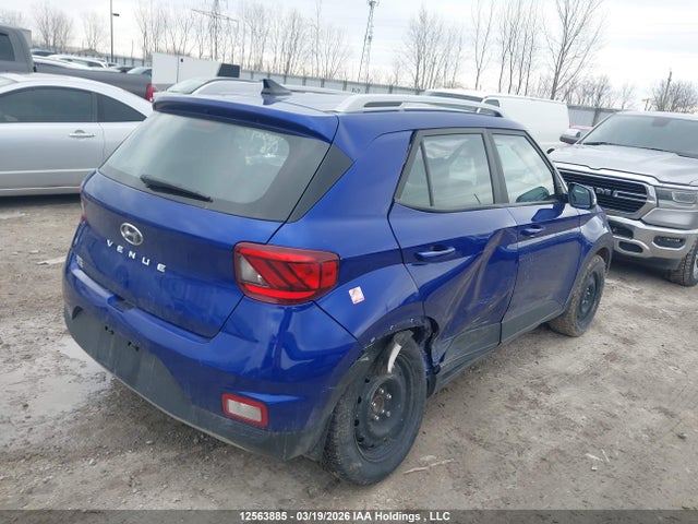 Продажа на аукционе авто 2022 Hyundai Venue Trend, vin: KMHRC8A35NU174003, номер лота: 12563885