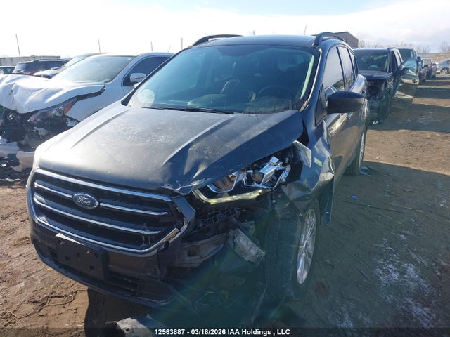 1FMCU9GD8HUA06739 Ford ESCAPE SE