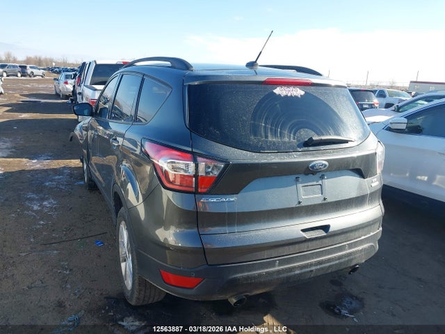 1FMCU9GD8HUA06739 Ford ESCAPE SE