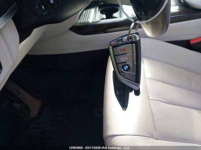 Продажа на аукционе авто 2015 Bmw X5 Xdrive35i, vin: 5UXKR0C54F0K71043, номер лота: 12563905