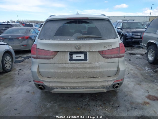 Продажа на аукционе авто 2015 Bmw X5 Xdrive35i, vin: 5UXKR0C54F0K71043, номер лота: 12563905