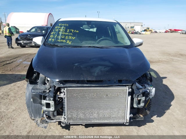 2021 Chevrolet Spark 1lt Cvt მანქანა იყიდება აუქციონზე, vin: KL8CD6SA5MC702824, აუქციონის ნომერი: 12563910