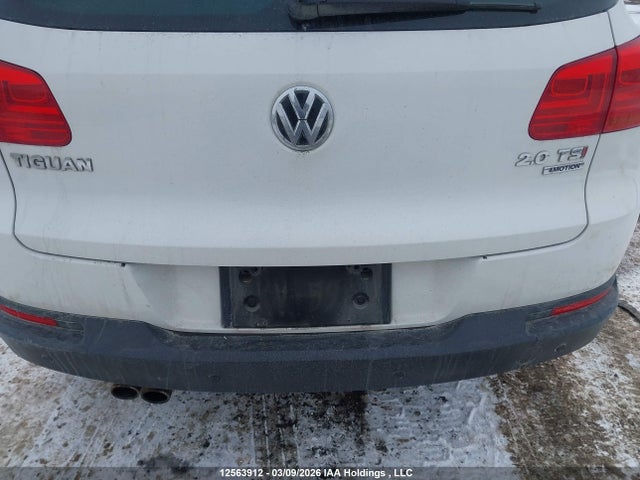2013 Volkswagen Tiguan S/se/sel მანქანა იყიდება აუქციონზე, vin: WVGJV3AX9DW620072, აუქციონის ნომერი: 12563912