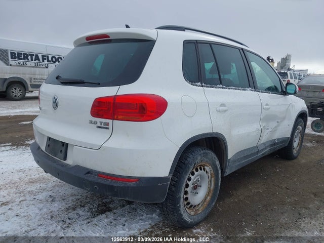 2013 Volkswagen Tiguan S/se/sel მანქანა იყიდება აუქციონზე, vin: WVGJV3AX9DW620072, აუქციონის ნომერი: 12563912