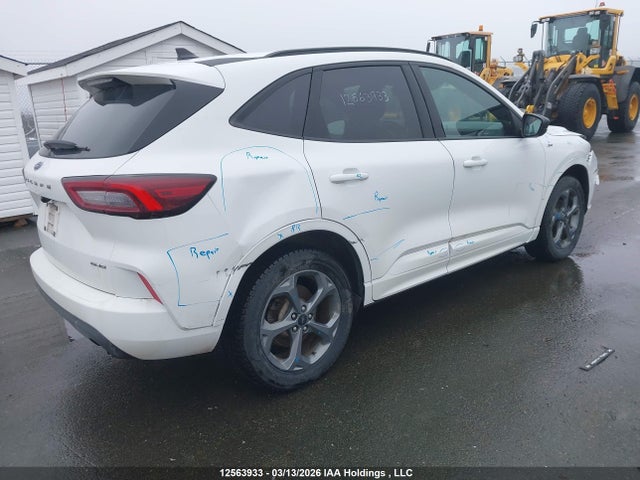 1FMCU9MN2PUA44642 Ford Escape St-line