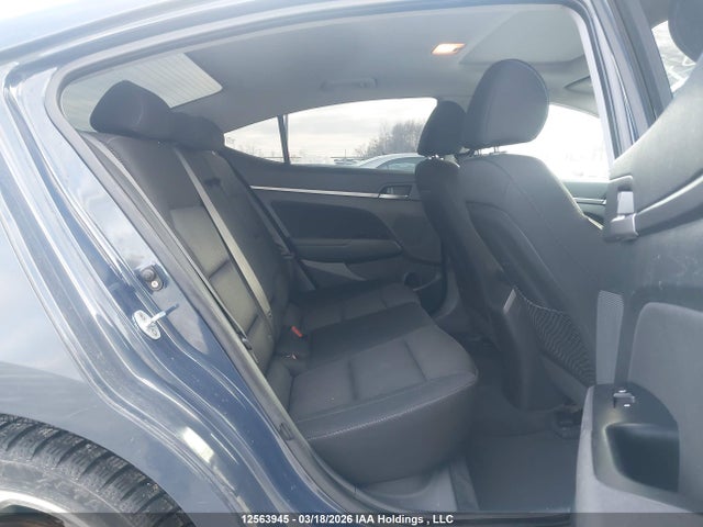KMHD84LF4HU116867 Hyundai Elantra Gls