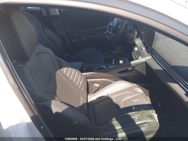 KMHLN4DG0SU918805 Hyundai Elantra Luxury