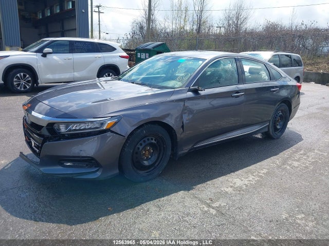 1HGCV1F51JA812010 Honda Accord