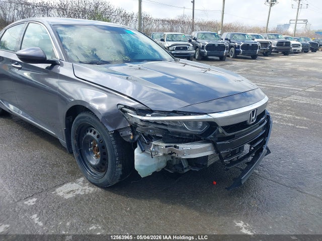 1HGCV1F51JA812010 Honda Accord