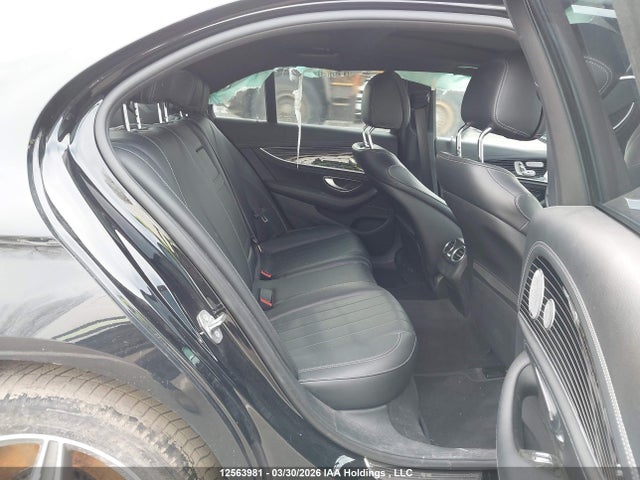 WDDZF6GB3JA406808 Mercedes-Benz E 400 4matic