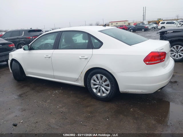 12563982 :رقم المزاد ، 1VWAH7A34DC127253 vin ، 2013 Volkswagen Passat S مزاد بيع