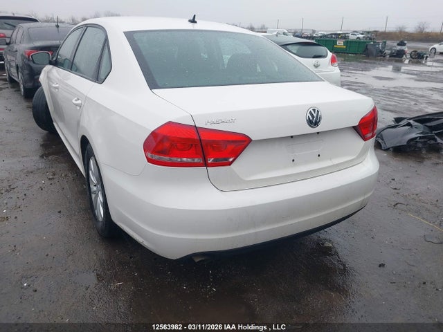12563982 :رقم المزاد ، 1VWAH7A34DC127253 vin ، 2013 Volkswagen Passat S مزاد بيع