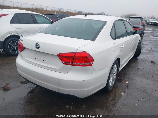 12563982 :رقم المزاد ، 1VWAH7A34DC127253 vin ، 2013 Volkswagen Passat S مزاد بيع