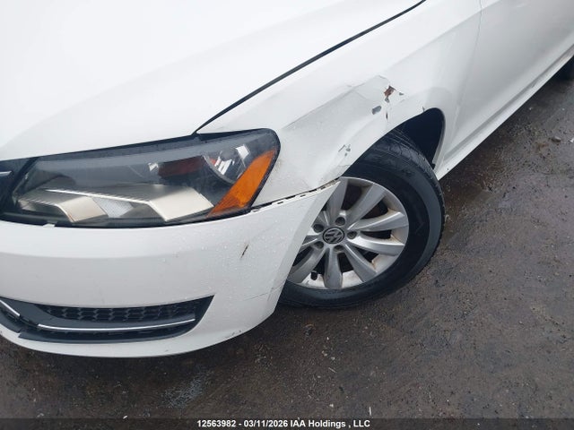 12563982 :رقم المزاد ، 1VWAH7A34DC127253 vin ، 2013 Volkswagen Passat S مزاد بيع