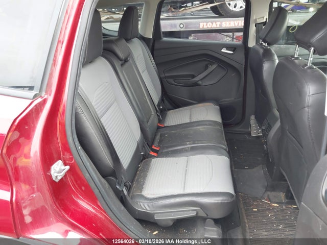1FMCU9GD2KUB88185 Ford ESCAPE SE