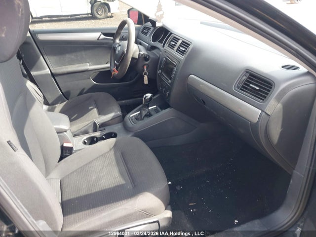 3VW2K7AJXFM419544 Volkswagen Jetta 2.0l Trendline/2.0l Trendline+