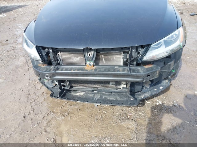 3VW2K7AJXFM419544 Volkswagen Jetta 2.0l Trendline/2.0l Trendline+
