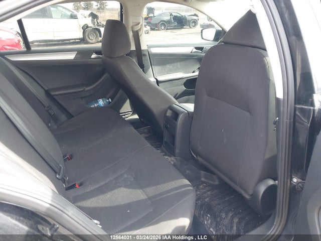 3VW2K7AJXFM419544 Volkswagen Jetta 2.0l Trendline/2.0l Trendline+