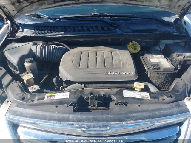 2013 Chrysler Town & Country Touring L მანქანა იყიდება აუქციონზე, vin: 2C4RC1CG9DR707848, აუქციონის ნომერი: 12564044