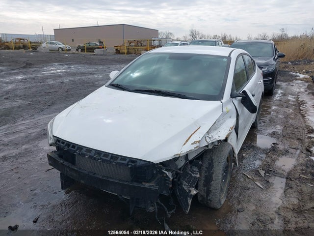 KMHD84LF7HU399880 Hyundai Elantra Se/value/limited