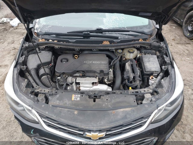 1G1BF5SM4H7243844 Chevrolet Cruze Premier