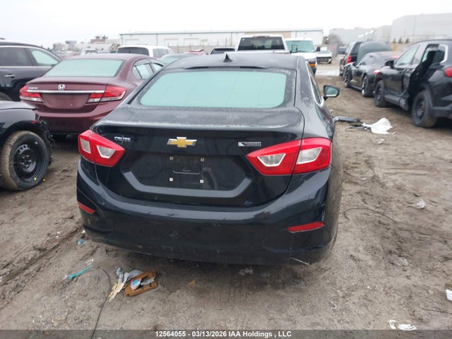 1G1BF5SM4H7243844 Chevrolet Cruze Premier