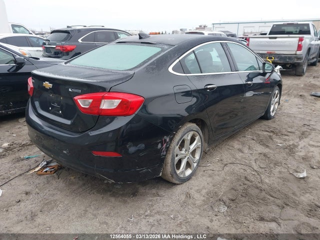 1G1BF5SM4H7243844 Chevrolet Cruze Premier