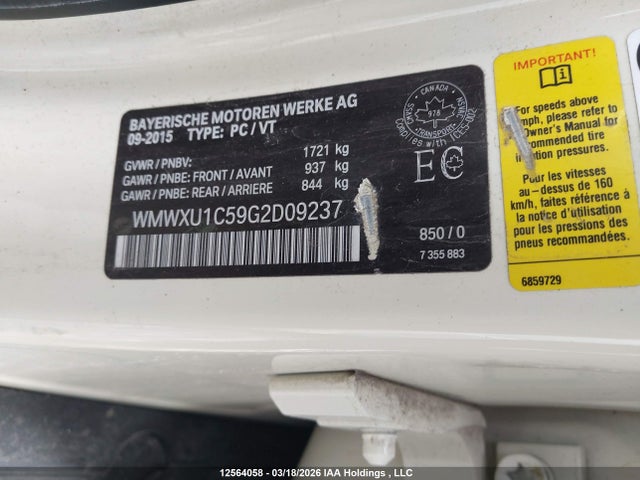 Mini 5 Door Cooper 2016 WMWXU1C59G2D09237 Image 9
