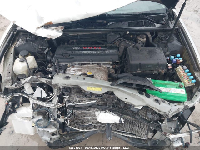2004 Toyota Camry Le/se/xle მანქანა იყიდება აუქციონზე, vin: 4T1BE32KX4U267618, აუქციონის ნომერი: 12564067