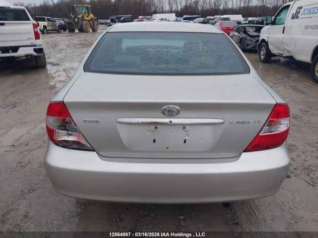 2004 Toyota Camry Le/se/xle მანქანა იყიდება აუქციონზე, vin: 4T1BE32KX4U267618, აუქციონის ნომერი: 12564067