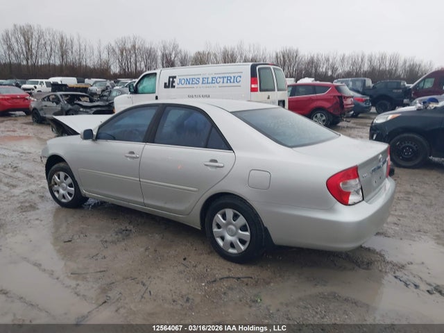 2004 Toyota Camry Le/se/xle მანქანა იყიდება აუქციონზე, vin: 4T1BE32KX4U267618, აუქციონის ნომერი: 12564067