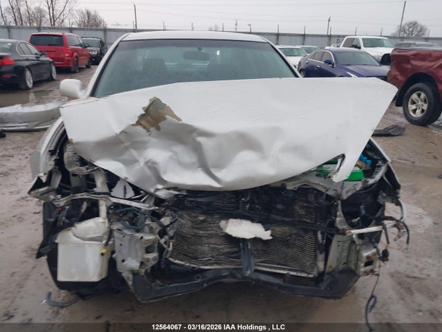 2004 Toyota Camry Le/se/xle მანქანა იყიდება აუქციონზე, vin: 4T1BE32KX4U267618, აუქციონის ნომერი: 12564067