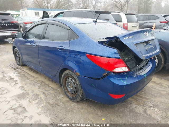 KMHCU4AE0FU843440 Hyundai Accent